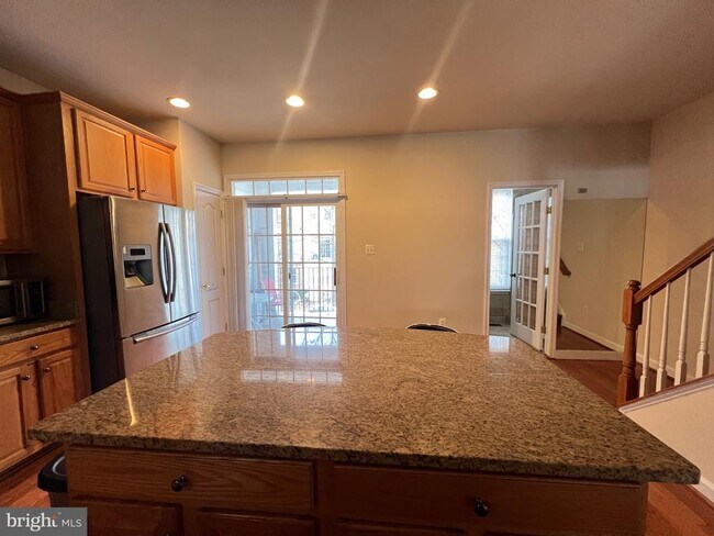 Building Photo - 604 Ridgemont Ave