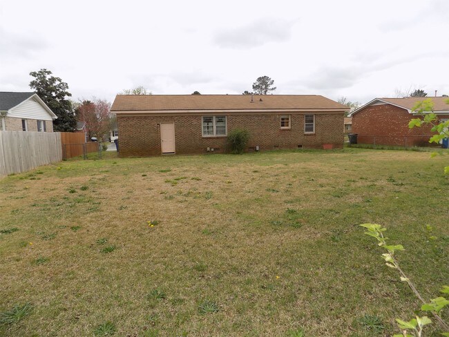 Building Photo - 6510 Cissna Dr