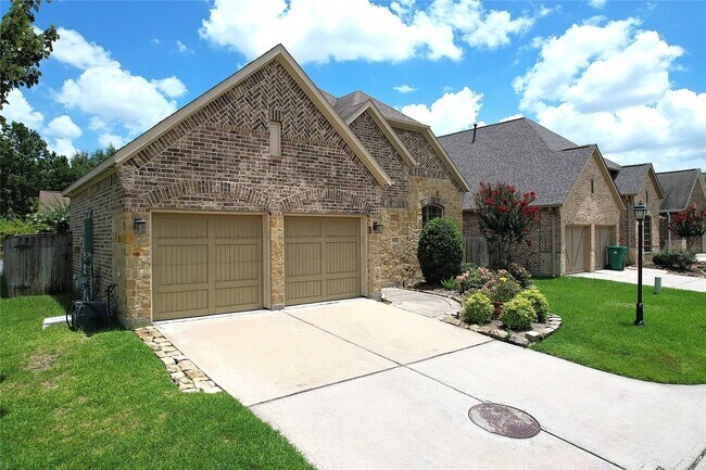 Building Photo - 8870 Van Allen Dr