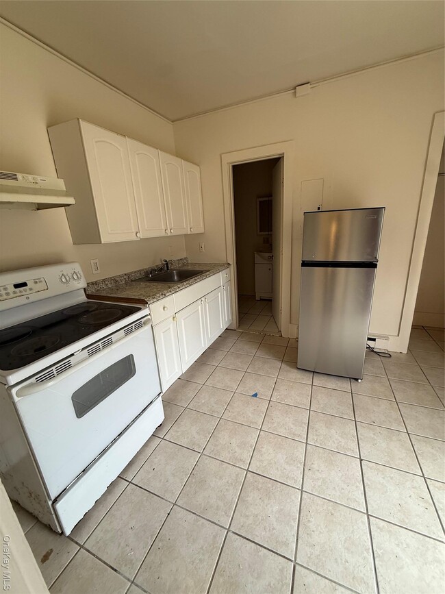 Building Photo - 2314-2330 County Rd 83