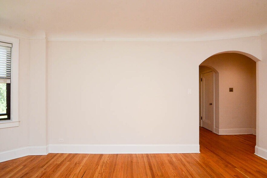 Building Photo - 2328 N Rockwell St