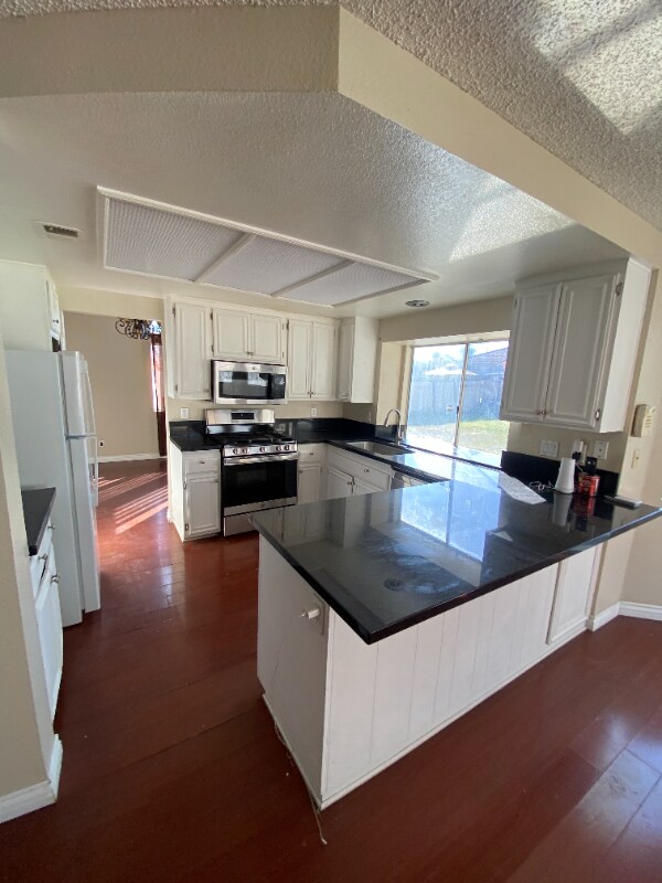 Building Photo - 16502 Mango Way