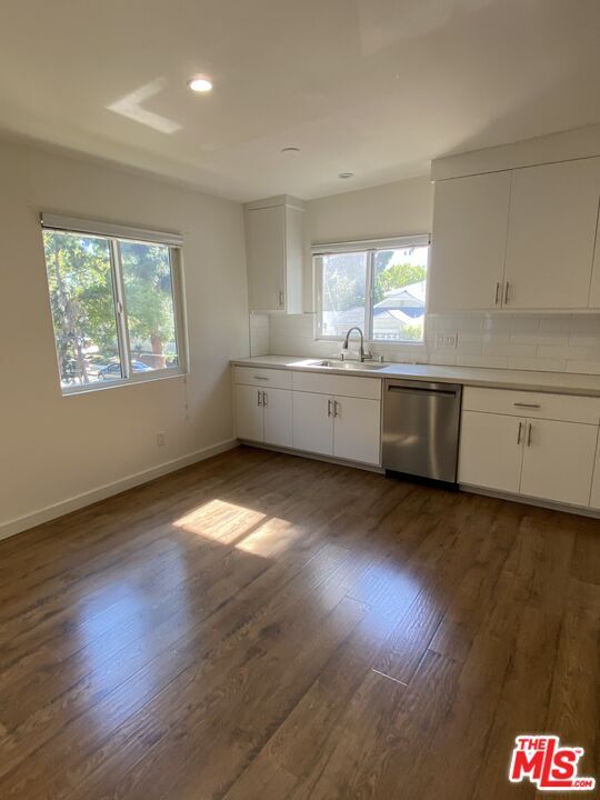 Building Photo - 3332 Helms Ave