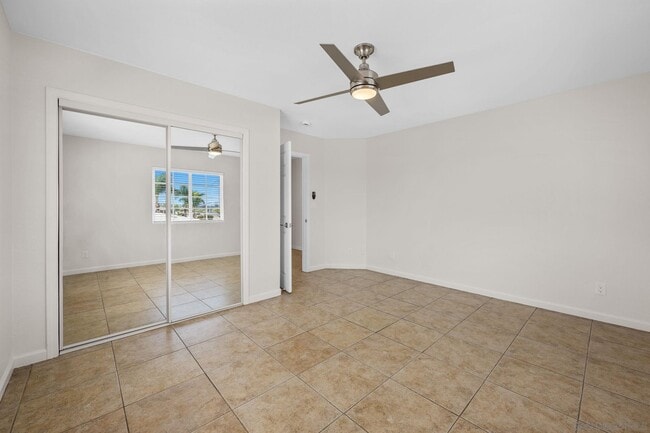 Building Photo - 1749 Dahlia Ave