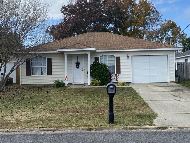 Welcome Home! - 36 Stowe Rd