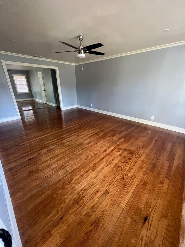 Building Photo - North Shreveport Home