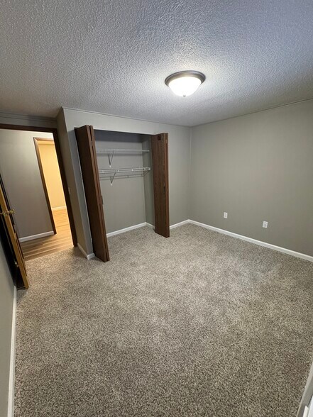 Building Photo - 310 S Pike St