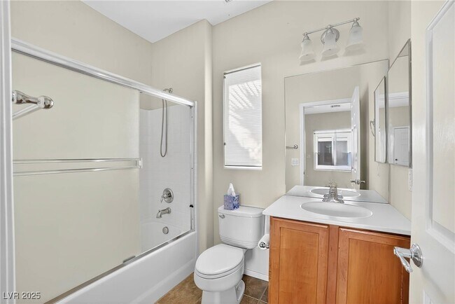 Building Photo - 7349 Shelduck St