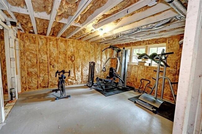 Building Photo - 1178 Chambord Way NE