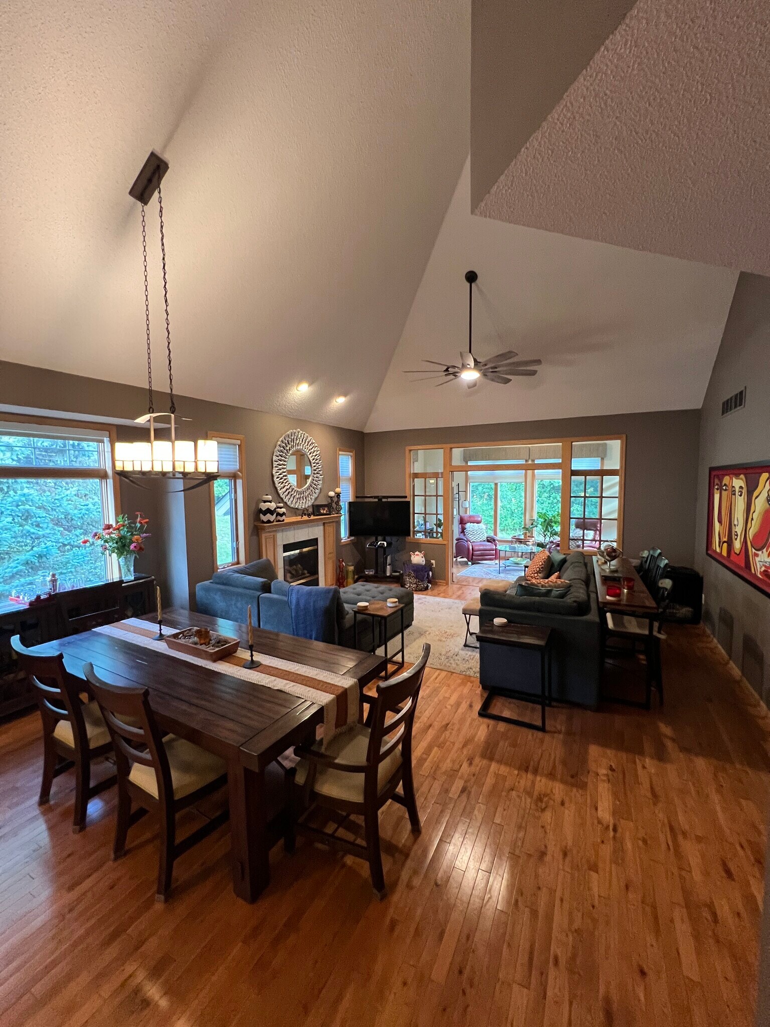 Building Photo - 13904 Shoreside Ct