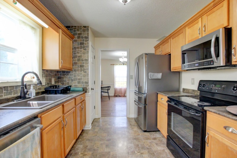 Building Photo - 3409 Summerfield Dr