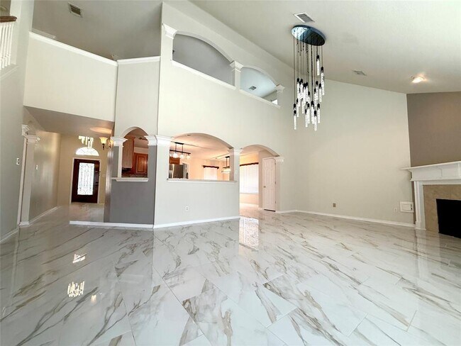 Building Photo - 11911 Timpnogos Dr