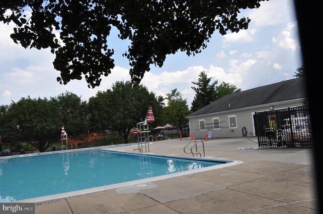 Building Photo - 173 Lazy Hollow Dr