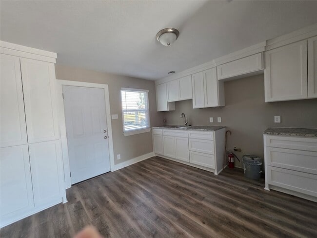 Building Photo - 13379 Force St