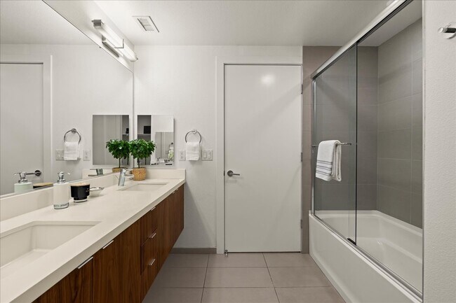 Building Photo - 1101 W El Camino Real