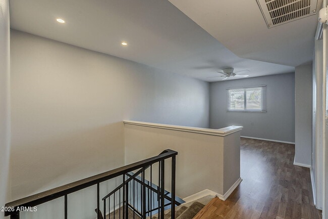 Building Photo - 4324 N Parkway Ave