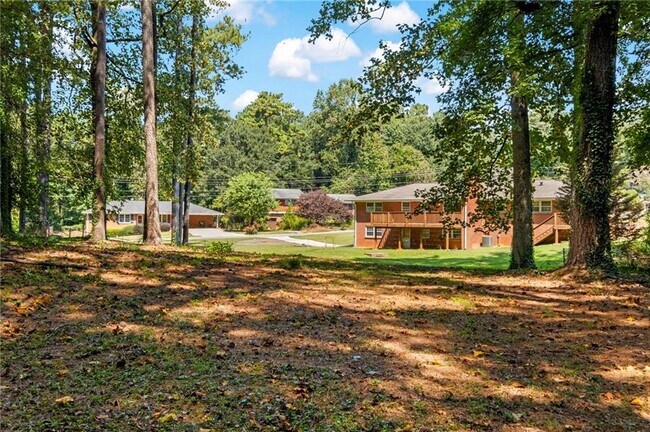 Building Photo - 4083 Cedar Knoll Dr