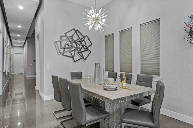 Building Photo - 748 Desert Mountain Ct