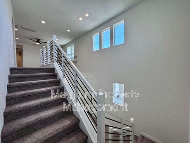 Building Photo - 34118 Willow Stone St