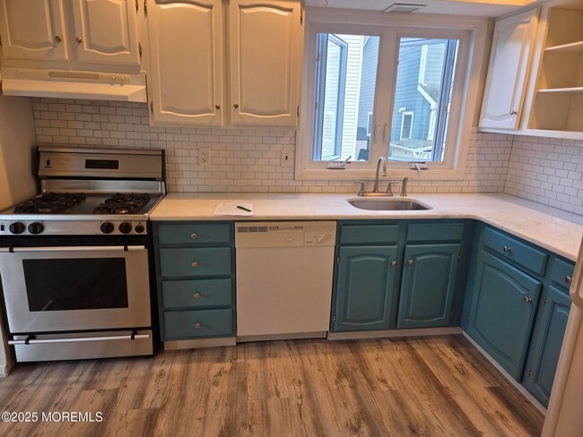 Building Photo - 59 K St
