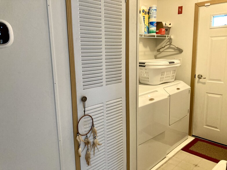 Laundry off Kitchen - 45 Abbott St