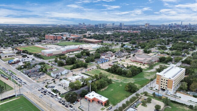 Building Photo - 3613 Rosalie St