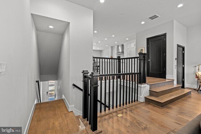 Building Photo - 3717 Glenmoor Reserve Ln