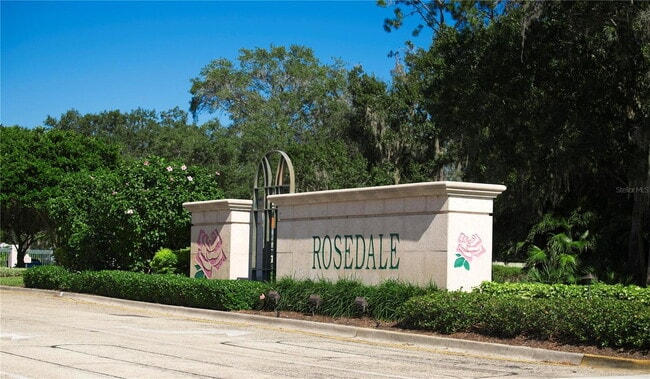 Building Photo - "Luxurious 3-Bedroom Bradenton Retreat with Granite Elegance & Guest Suite -