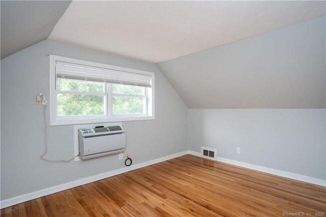 Building Photo - 34 John Smith Dr