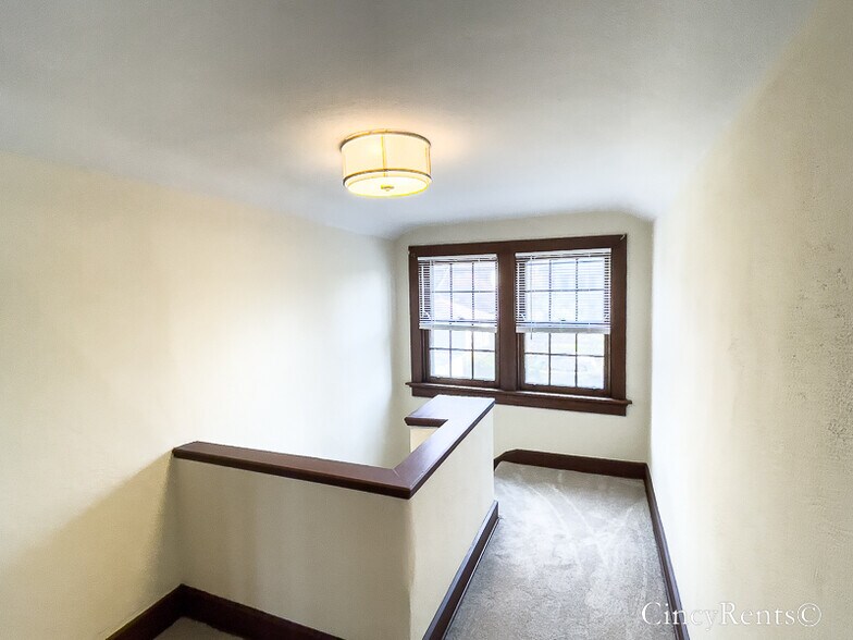 Building Photo - 3538 Burch Ave