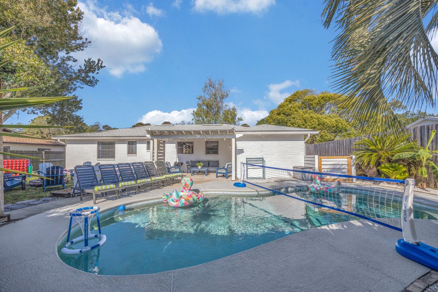 Building Photo - 26 Cobia St
