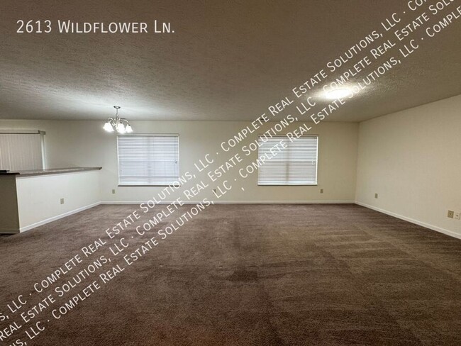 Building Photo - Move-in Special:  $300 off first months rent