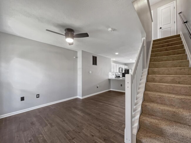 Building Photo - 6327 Royal Tern Crossing