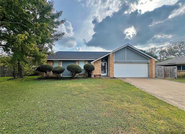 Primary Photo - 2414 Clearhaven Ct