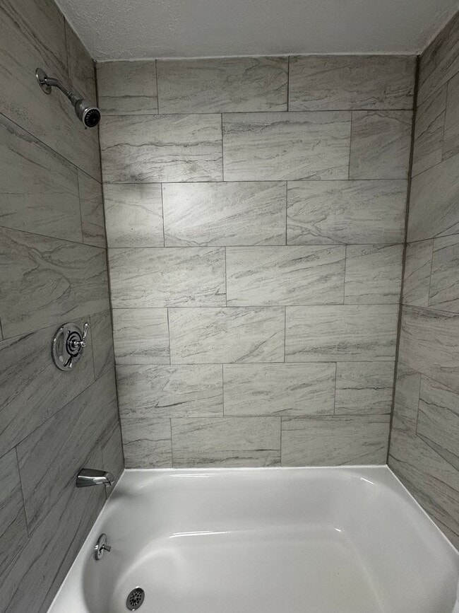 Building Photo - 49-51 Seventh Ave