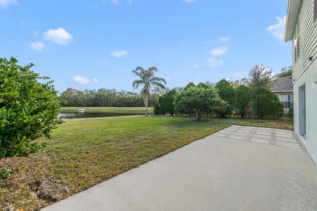 Building Photo - 3170 Santa Cruz Dr
