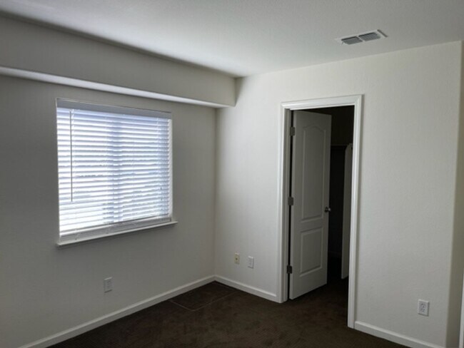 Building Photo - Gated community
