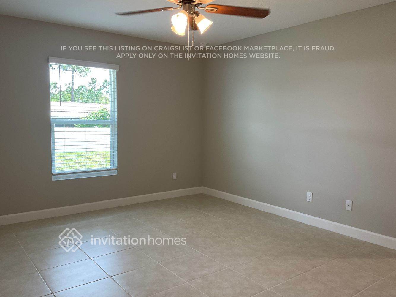 Building Photo - 982 Carver Rd SE