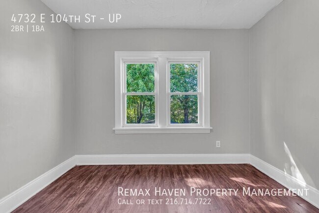 Building Photo - 4732 E 104th St