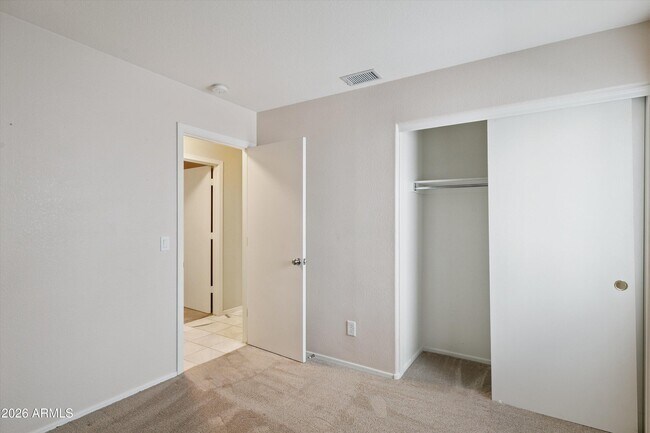 Building Photo - 3139 W Matthew Dr