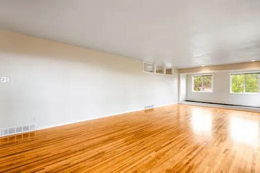 Building Photo - 703 Orion Dr