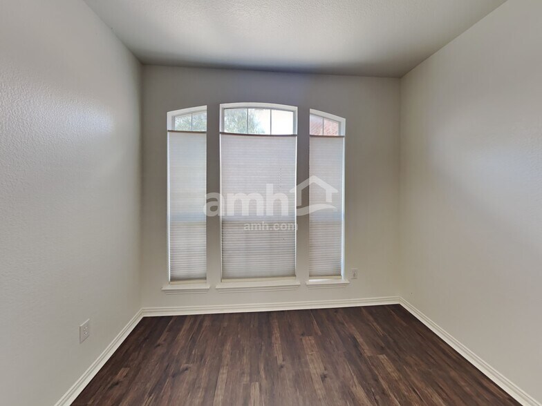Building Photo - 5436 Pecan Creek Cir