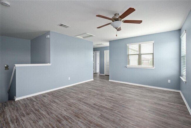 Building Photo - 9104 Edmundsbury Dr