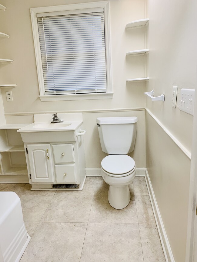 Bathroom front entry - 407 Somers Ave