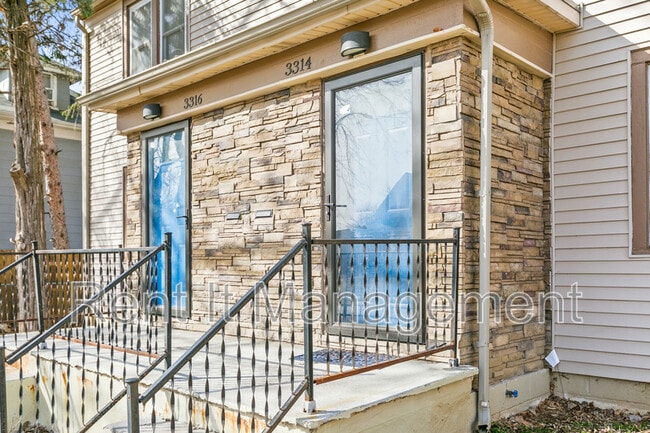 Building Photo - 3314 Franklin St