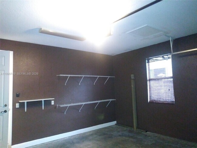 Building Photo - 13978 NW 88th Pl