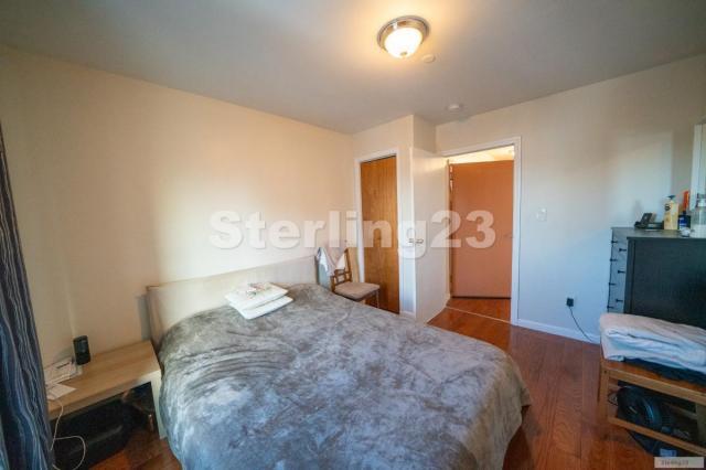 Building Photo - 2 bedroom in Long Island City NY 11105