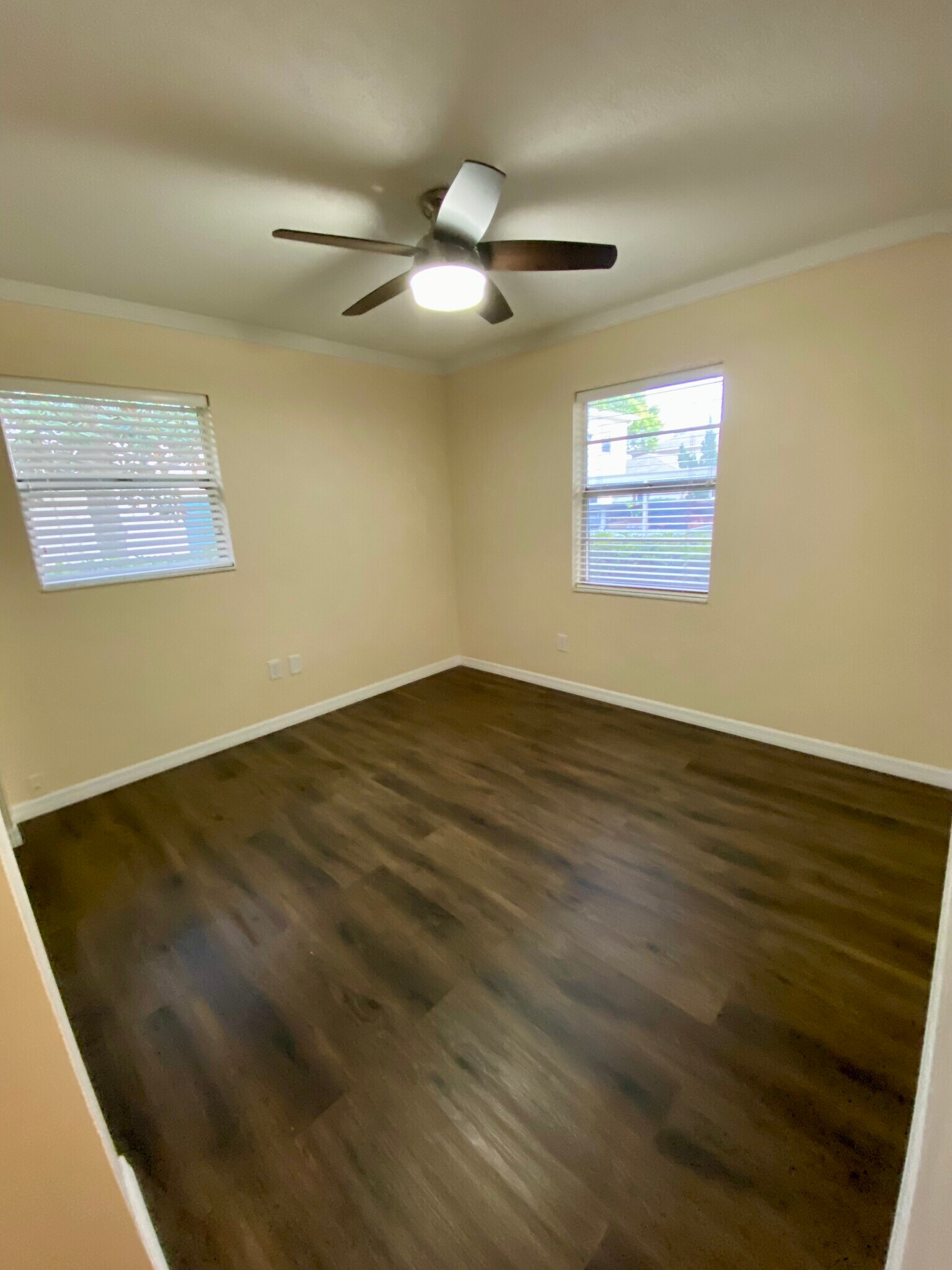 Building Photo - 6248 Gretna Green Ct N