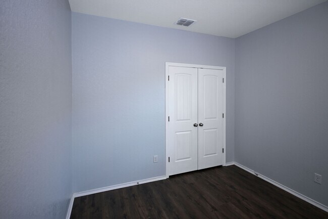 Building Photo - 133 Buttercup Bnd