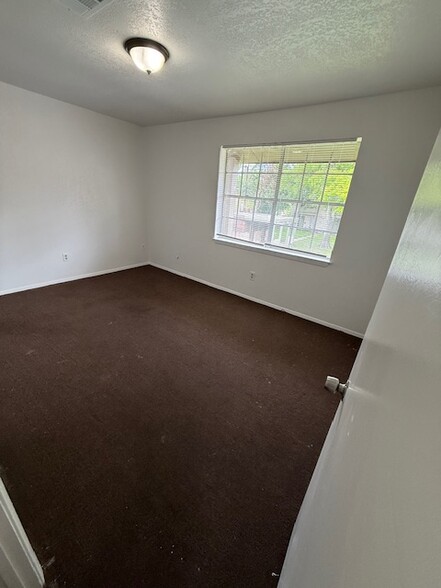 Building Photo - 9341 Pecos St